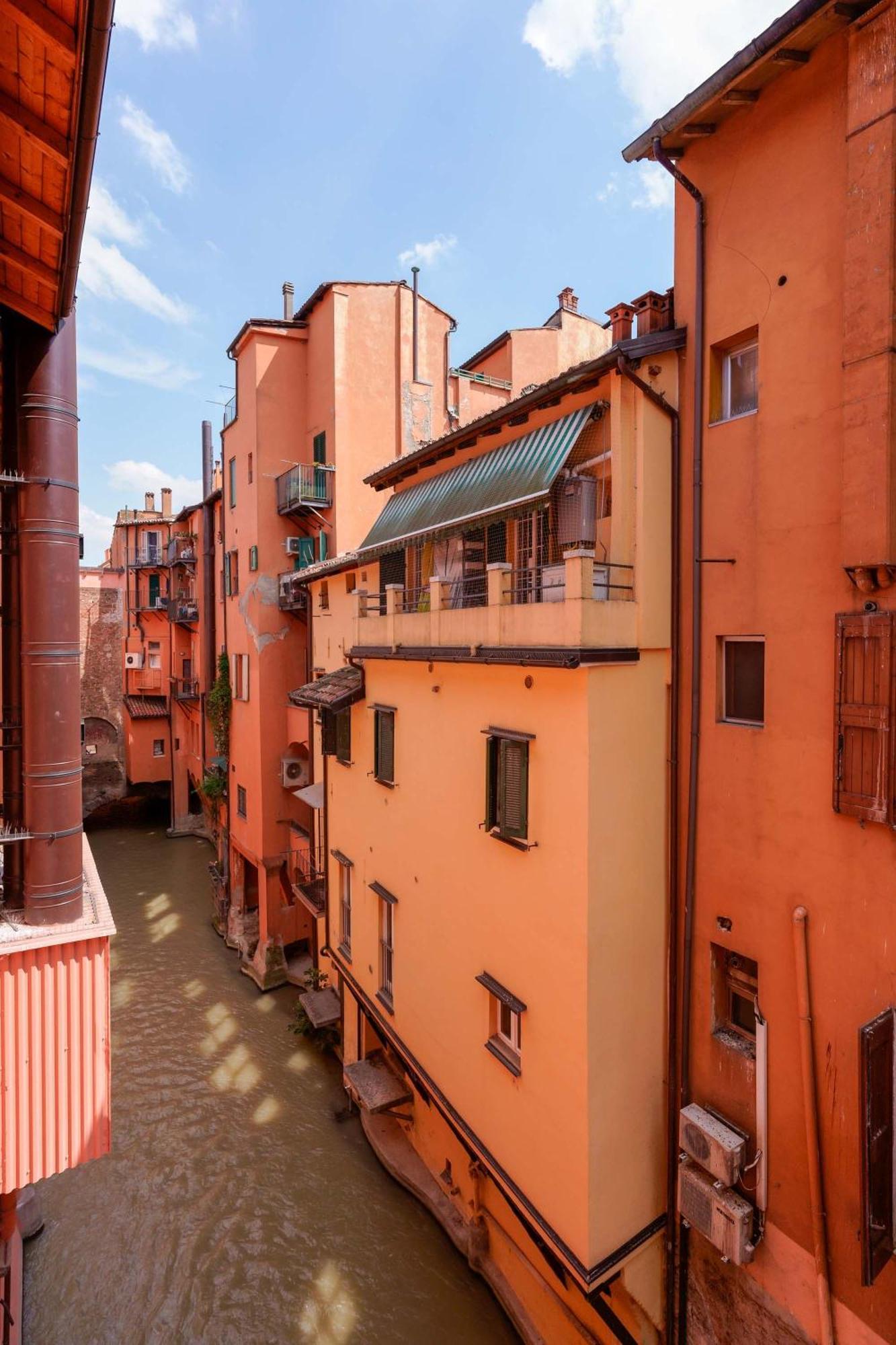 Canaletto Apartment Bolonia Exterior foto